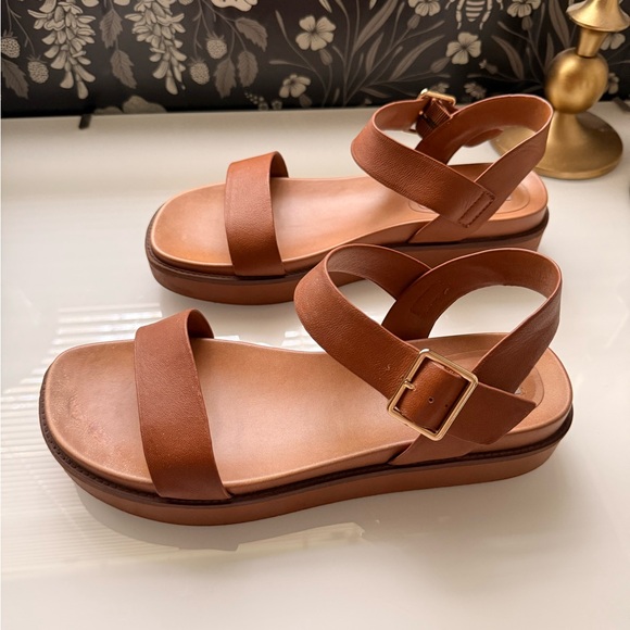 Steve Madden Brown Sandals - Picture 3 of 5
